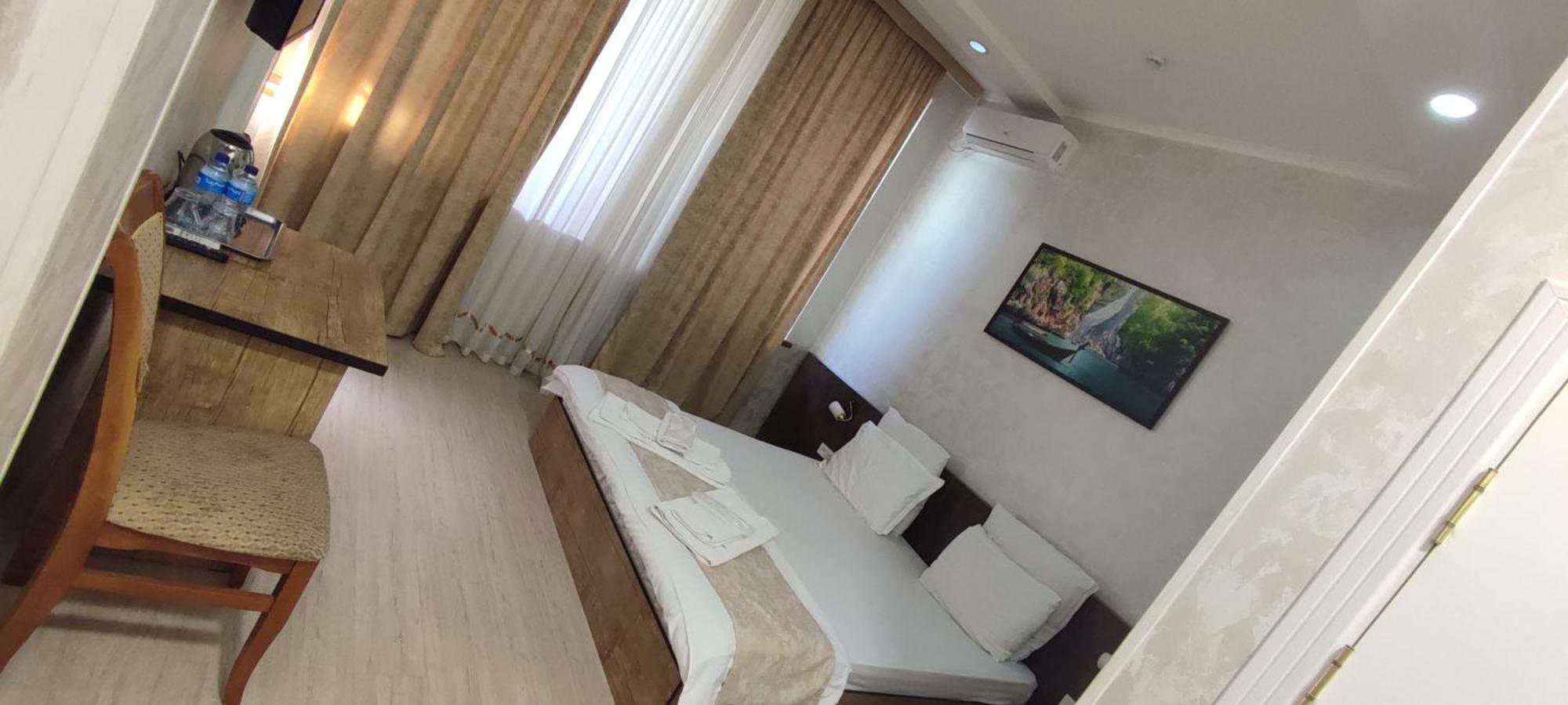 Art Rakat Hotel Ташкент Екстериор снимка